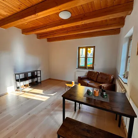 In Idyllischer Fuer 4 Personen In Der Gemeinde Rutzenham - Bergern * Altensam